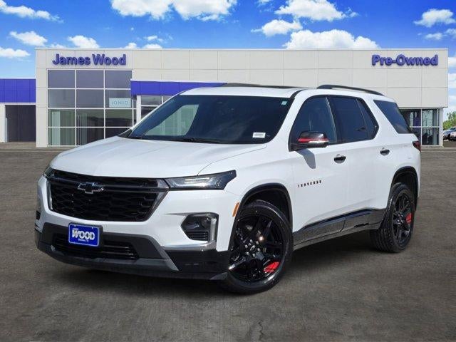 2023 Chevrolet Traverse Premier in Summit White — front three-quarter view